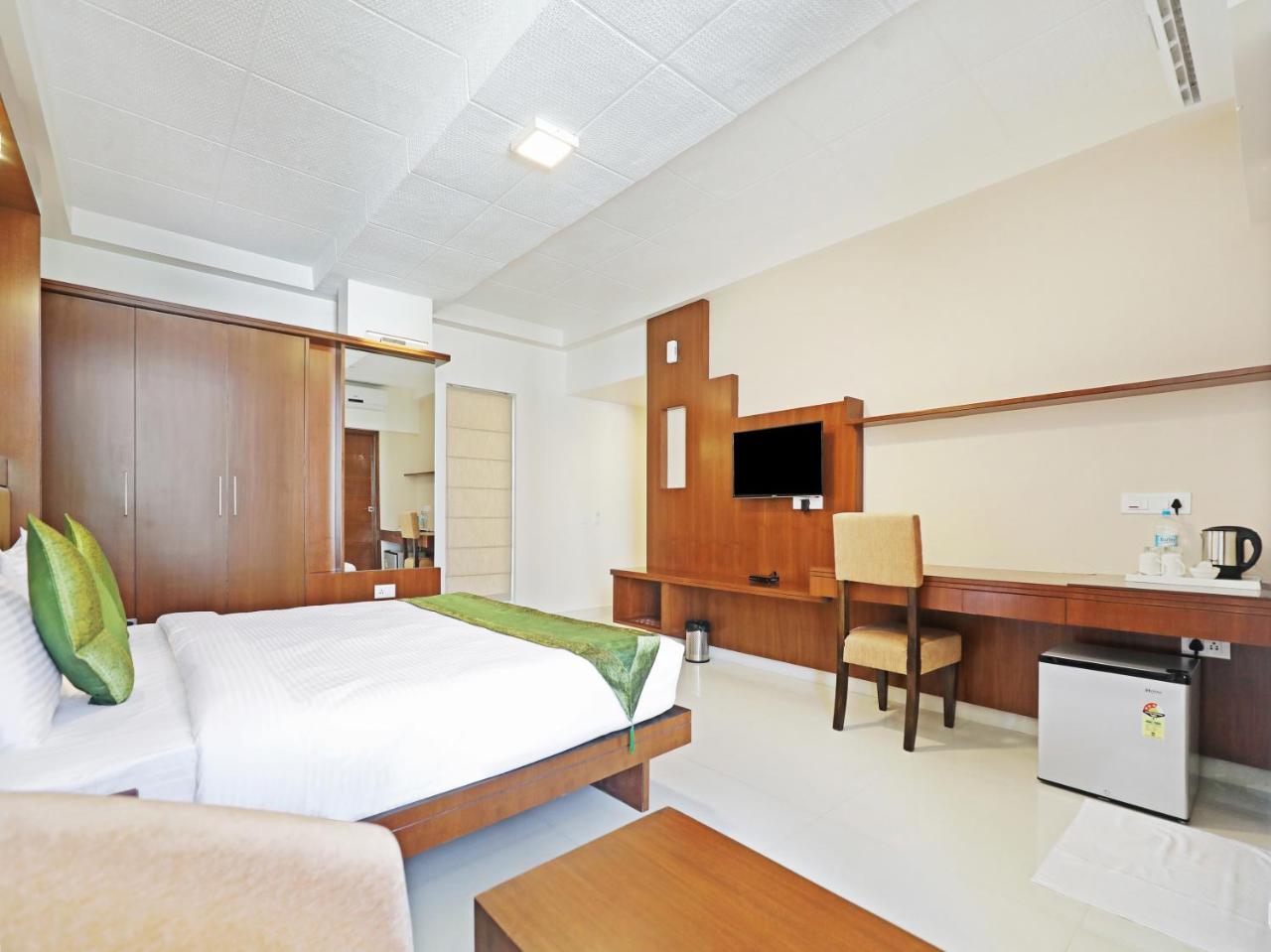 Treebo Akshaya Bull Temple Hotel Bangalore Eksteriør billede